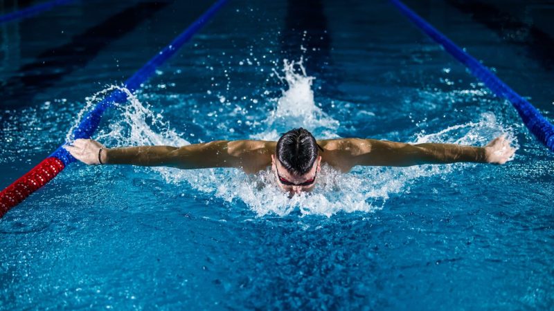 Swimmer's shoulder butterfly swimming instability